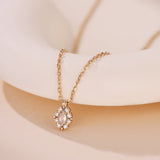 Collier Opale Blanche Brume Étoilée Argent Plaqué Or - Biloria