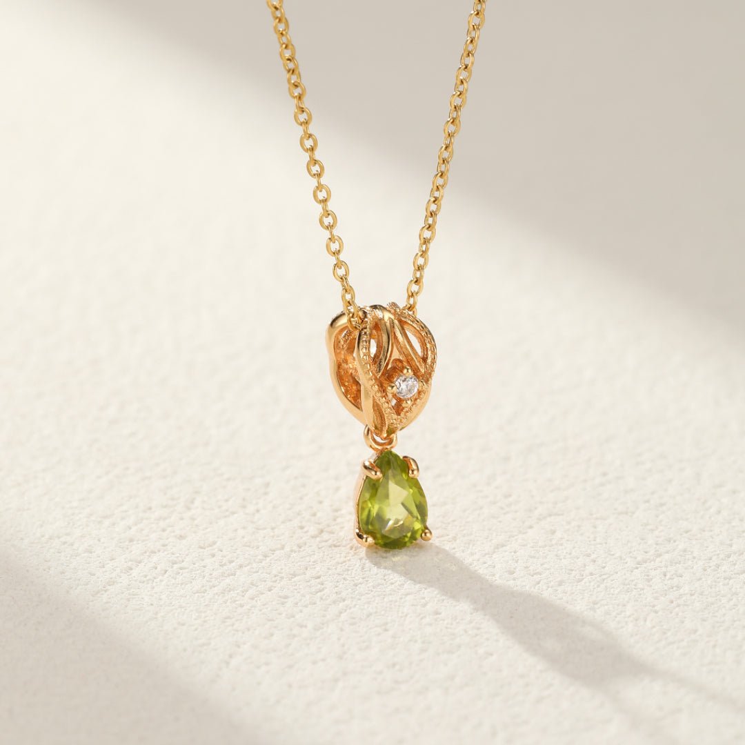 Collier Péridot et Zircon : Offrir un Bijou de Bien-Être - Biloria