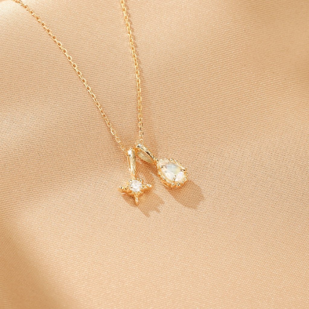 Collier Pierre de Lune Moissanite Rêve Étoilé Argent Plaqué Or - Biloria