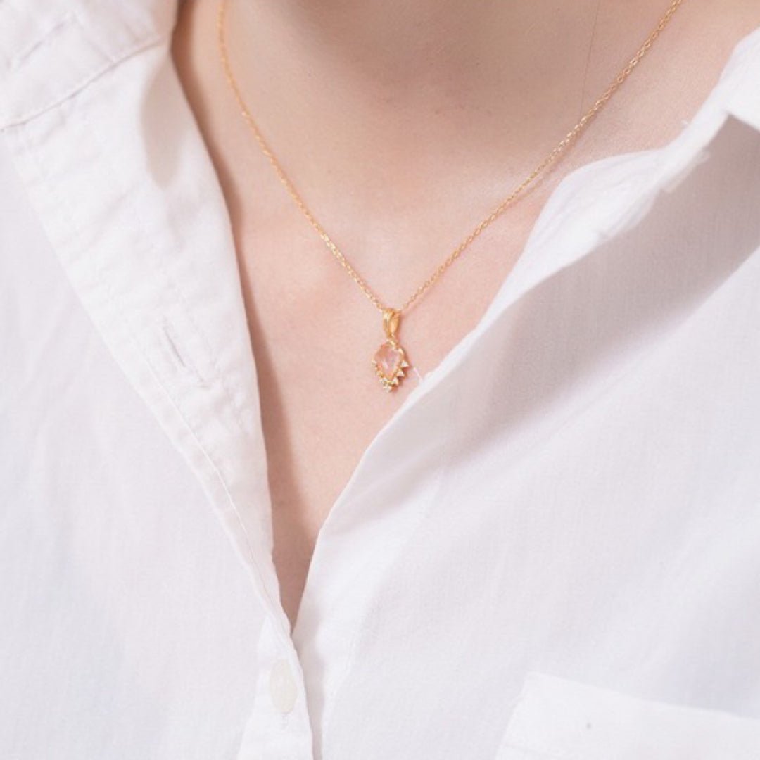 Collier Quartz Rose Goutte Étoilée avec Zircons Argent Plaqué Or 9K - Biloria