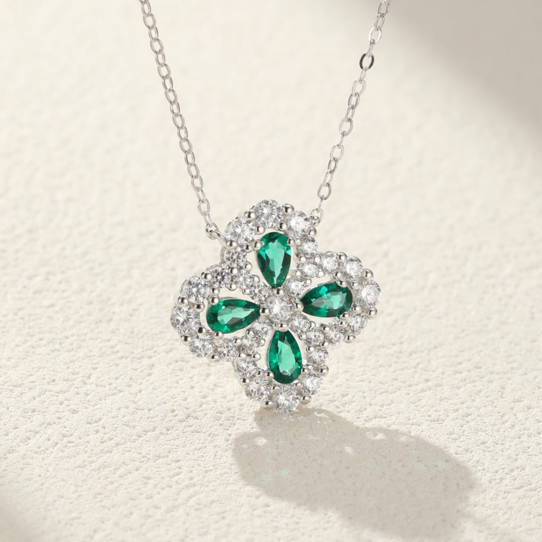 Collier Trèfle Émeraude Argent Plaqué Platine – Talisman Chance - Biloria