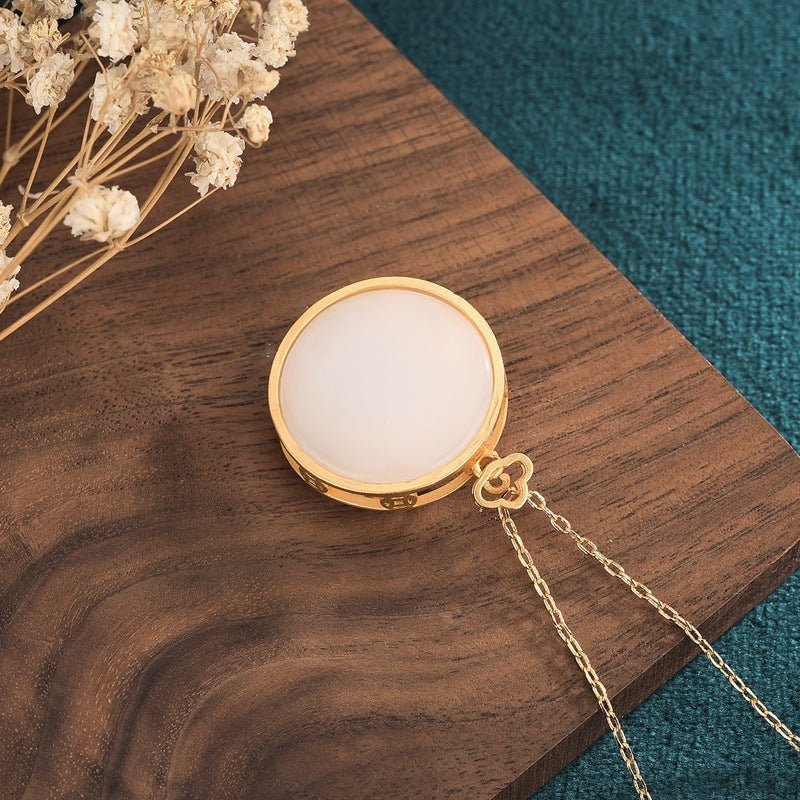 Pendentif Lotus Carpe Koï Jade Blanc – Chance et Sérénité - Biloria