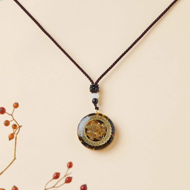 Pendentif Orgonite Agate Œil Oudjat – Protection Harmonie - Biloria