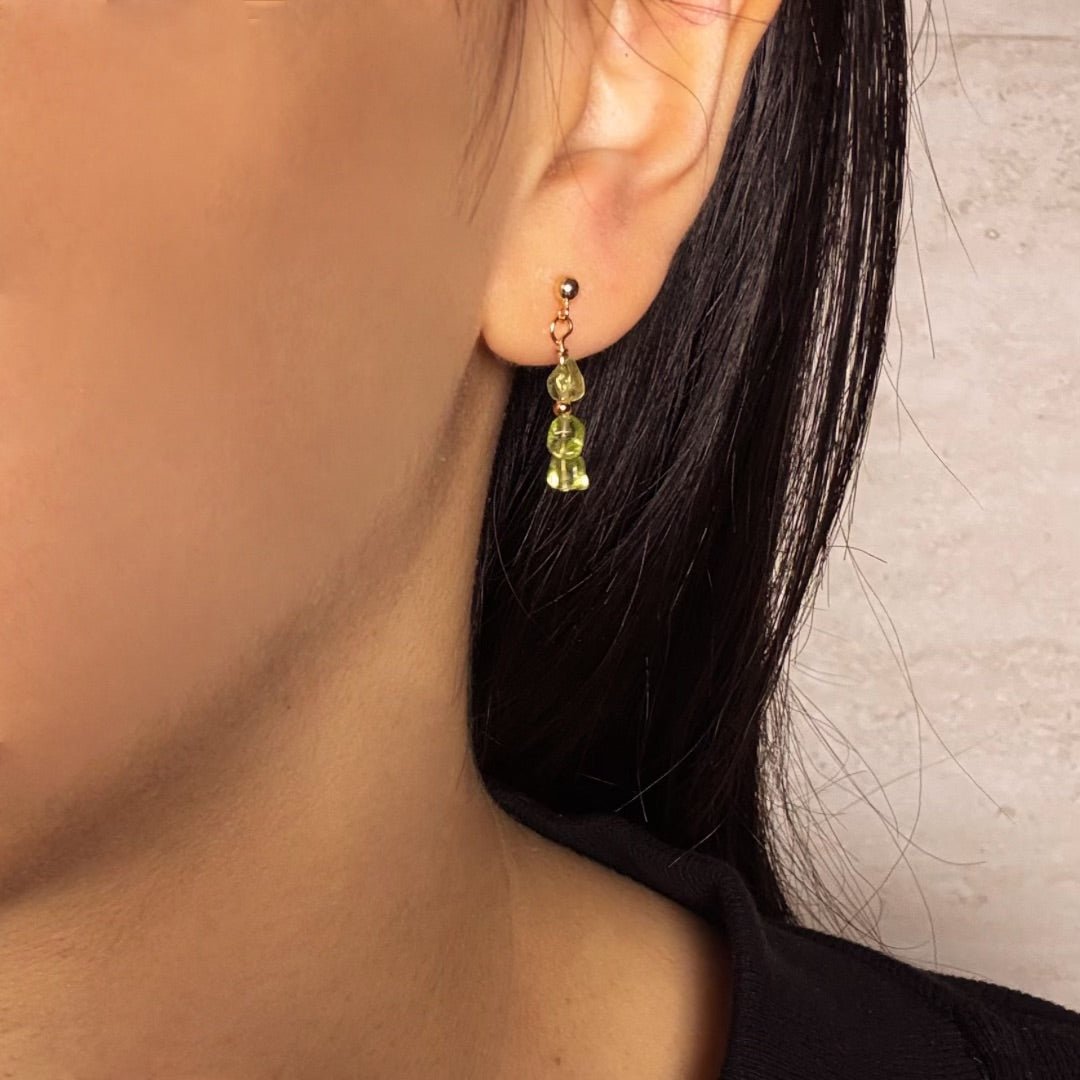 Péridot Gouttes Solaires Boucles d'Oreilles Pendantes Argent Plaqué Or - Biloria