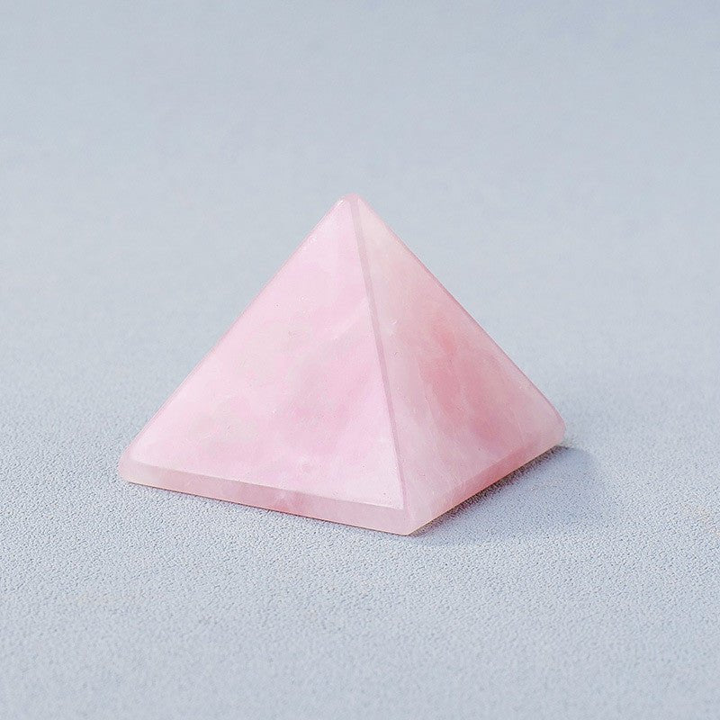 Pyramide en pierres naturelles pour énergie positive et méditation - Biloria