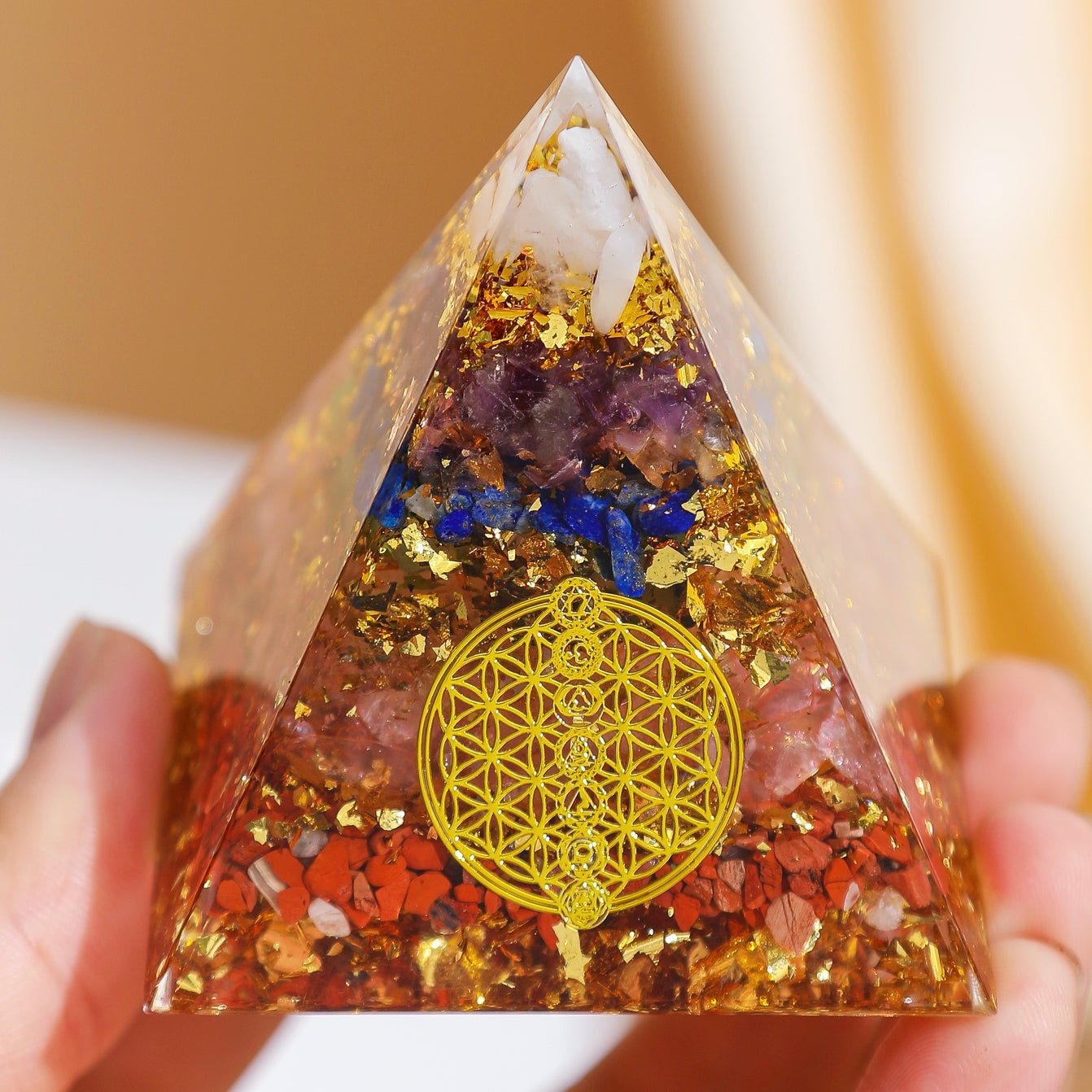 Pyramide Orgonite 7 Chakras avec Arbre de Vie - Déco Feng Shui - Biloria