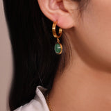 Quand la sérénité rencontre l'élégance : boucles d'oreilles Aventurine - Biloria