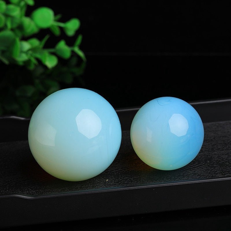 Sphère Opale Blanche 2 à 5 cm – Cadeau Spiritualité - Biloria